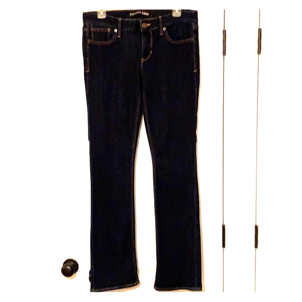 Express Size 8R Women’s Low-Rise Barely Boot Jeans